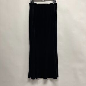 Alex Evenings Women's Skirt Large Black Velvet